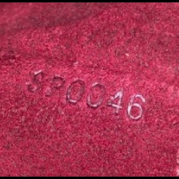 LOUIS VUITTON
White Multicolore Priscilla Bag - Picture 9 of 9